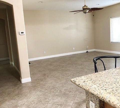 5th image of 46126 W Tulip Ln
