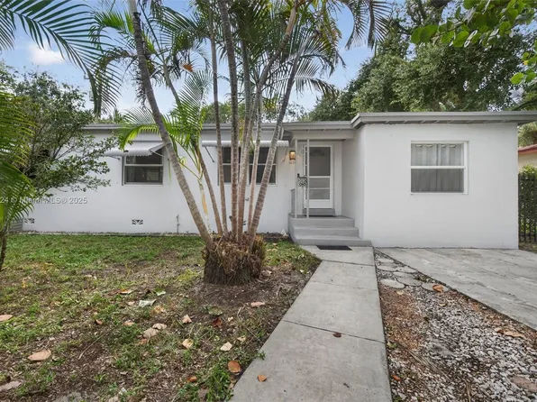 1690 NE 161st St, North Miami Beach, FL 33162