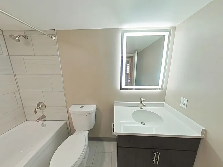 Woodland Reserve Apartments — Photo 53