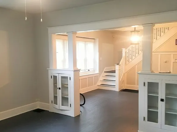 3031 Boulevard Pl, Indianapolis, IN 46208