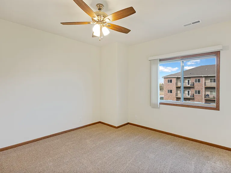 Wilderness Hills South Apartments — Photo 53