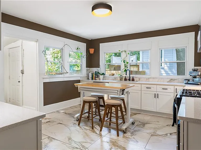 1010 Dill Ave SW — Photo 14