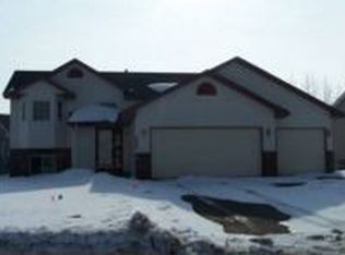 4055 Saint Andrews Ln, Big Lake, MN 55309