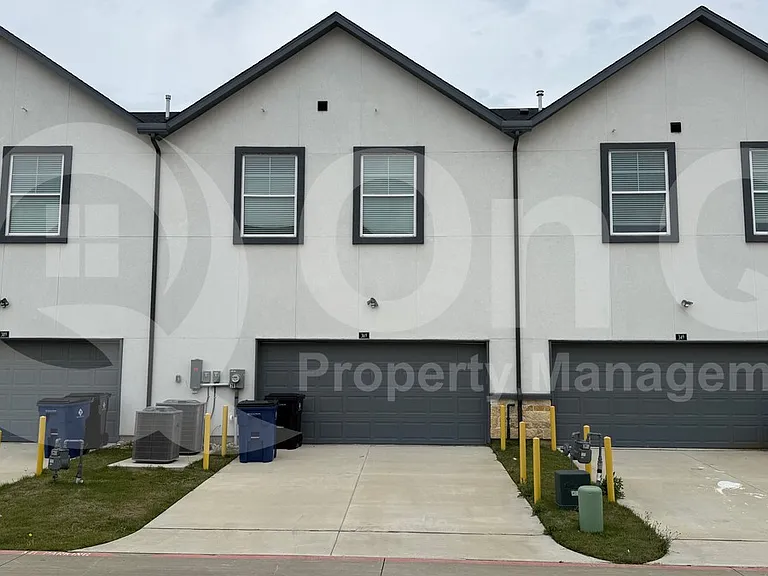 369 Mule Deer Mews — Photo 22