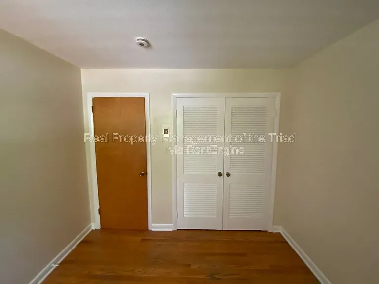 926 Hilltop Blvd — Photo 15