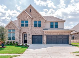 930 Lake Hills Trl, Roanoke, TX 76262
