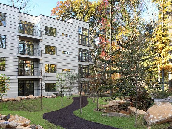 2nd image of 300 Bunn Dr #302