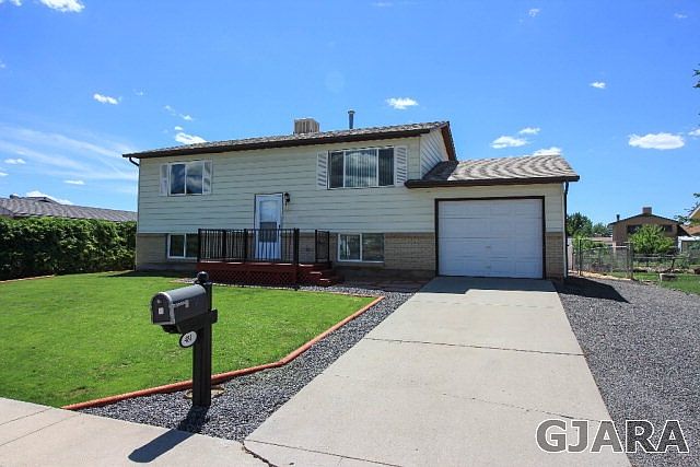 481 McMullin Dr