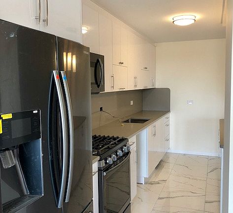 3rd image of 501 Surf Ave APT 5J