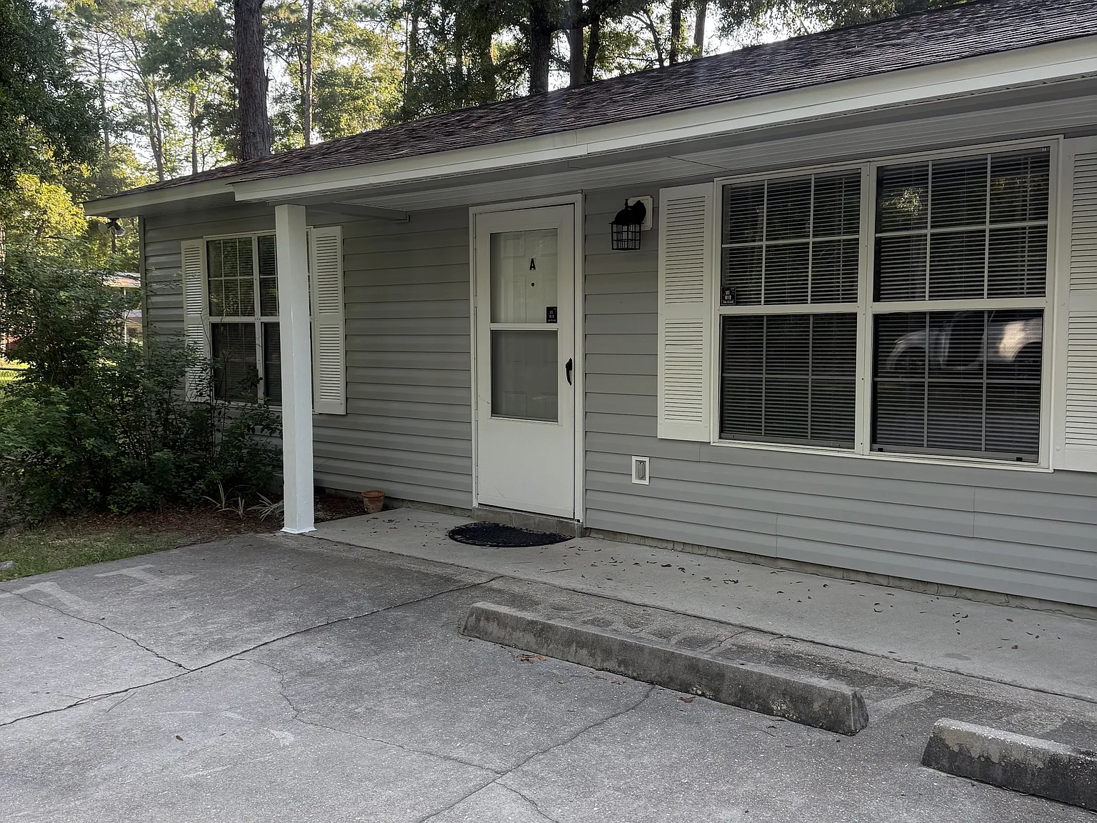 953A Old Woodville Highway - 1 — Photo 1