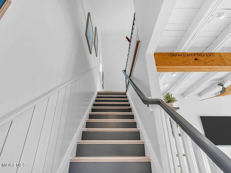 206 Brighton Ave — Photo 53
