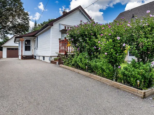 150 Verdun Rd, Oshawa, ON L1H 5S8