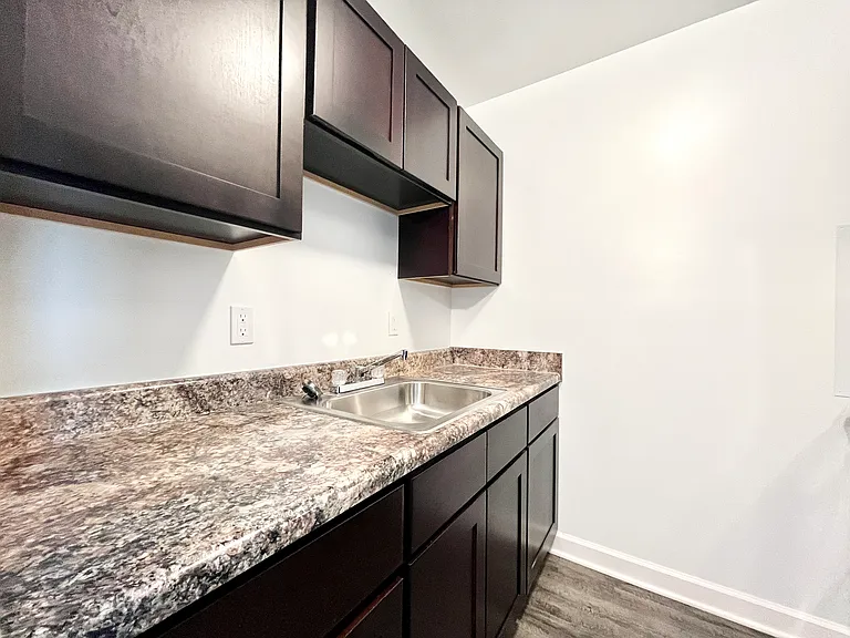 1 BR- Deluxe