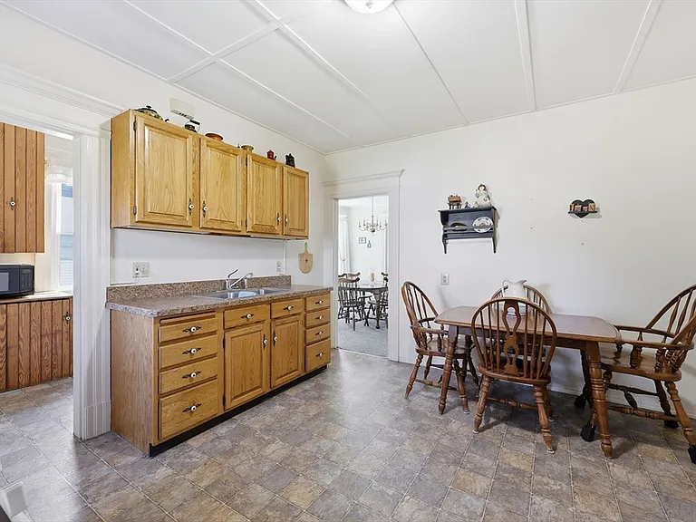 367 Broadway St #1 — Photo 17