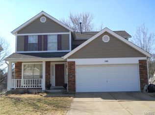 546 Oaktree Crossing Ct, Ballwin, MO 63021