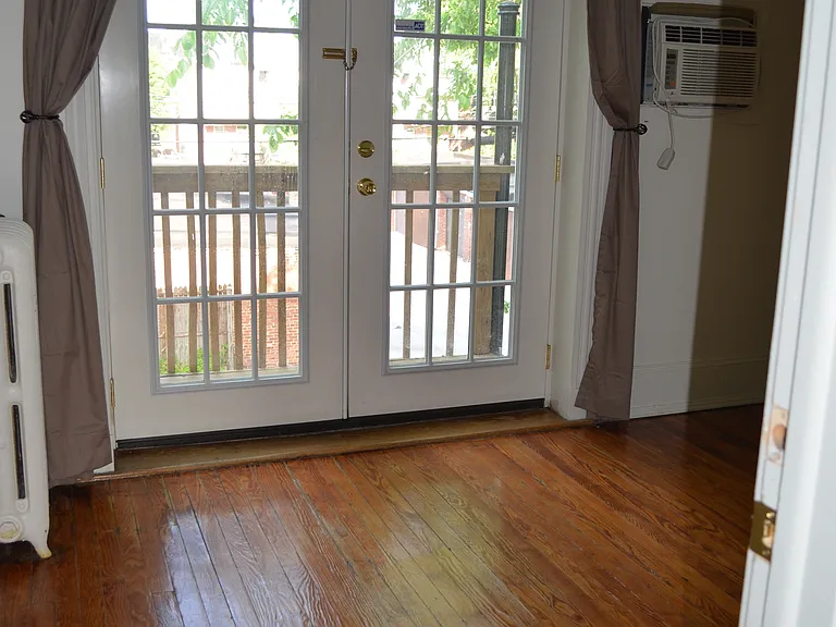 3213 Guilford Ave — Photo 17