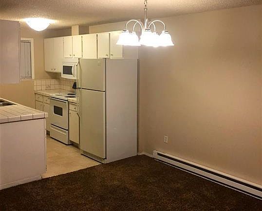 5th image of 2121 E Upriver Dr APT 8