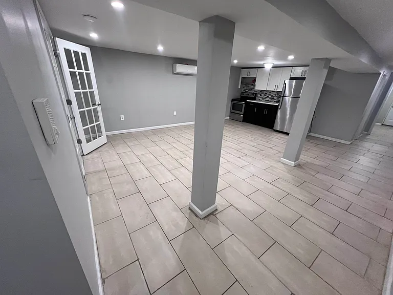 43 Weirfield St #G1 — Photo 1