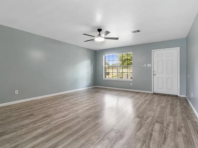 19747 Byron Meadows Dr — Photo 4