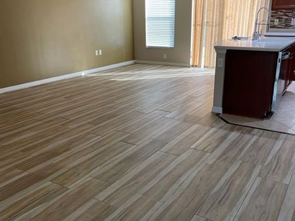 5th image of 2950 Willowleaf Ln