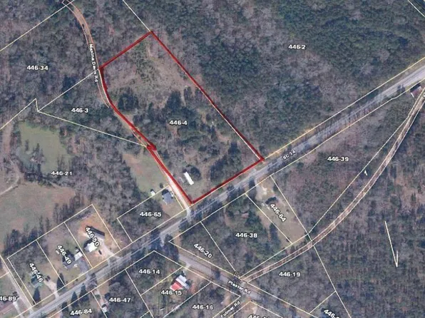 22 Maxine Davis Rd, Newberry, SC 29108