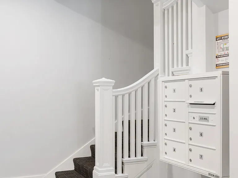 1492 Larkin St #3 — Photo 21