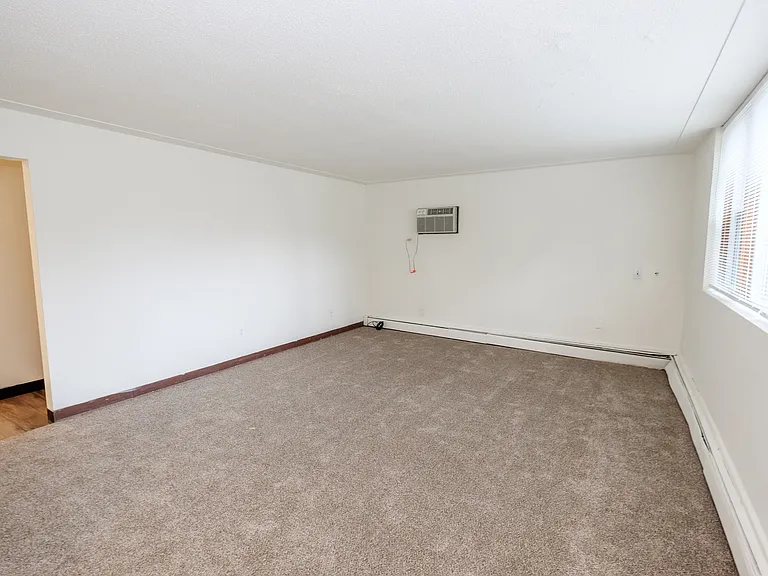 Longfellow Place — Photo 19