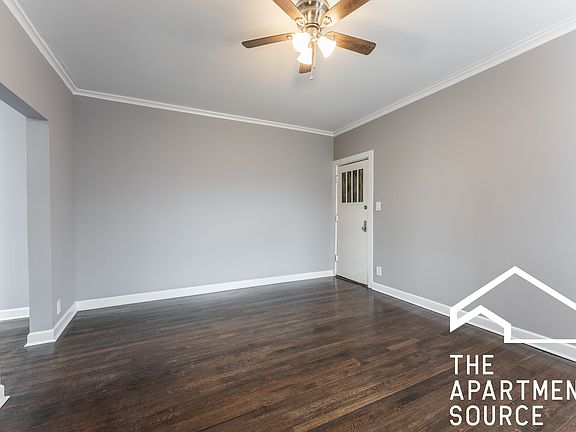 5th image of 3932 N Keeler Ave #3A