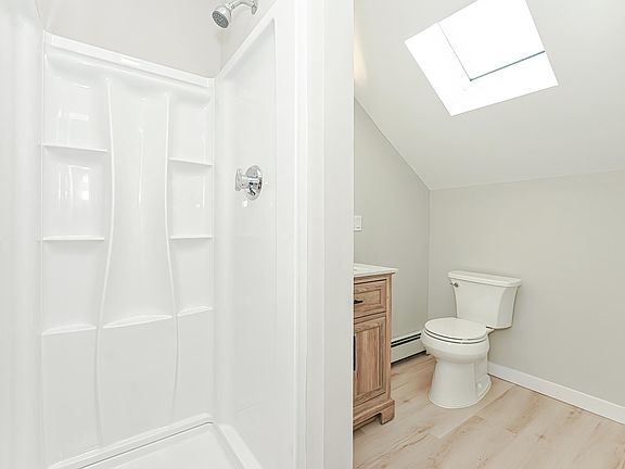 5th image of 26 Saint James St #26