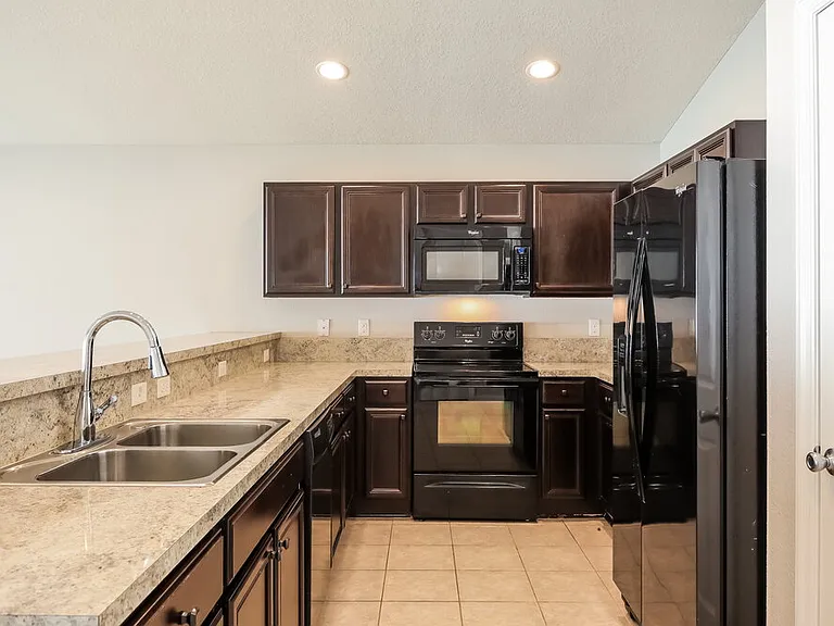 6582 Winding Greens Dr — Photo 7