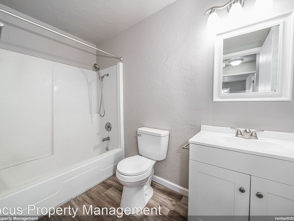 505 Oakridge Lane Apartment Rentals New London, WI Zillow