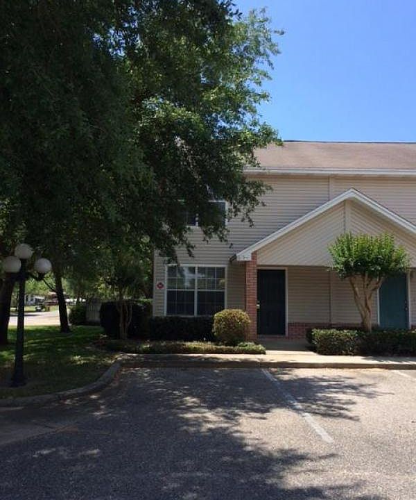 1st image of 615 Bob Sikes Blvd Unit 1