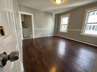 50 Taylor St #3, Gloucester, MA 01930