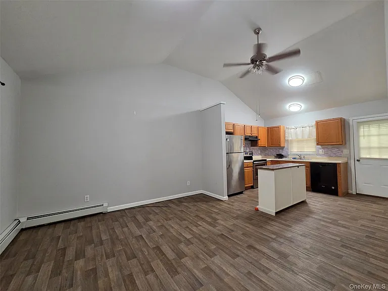 706 Tower Ave #B — Photo 5