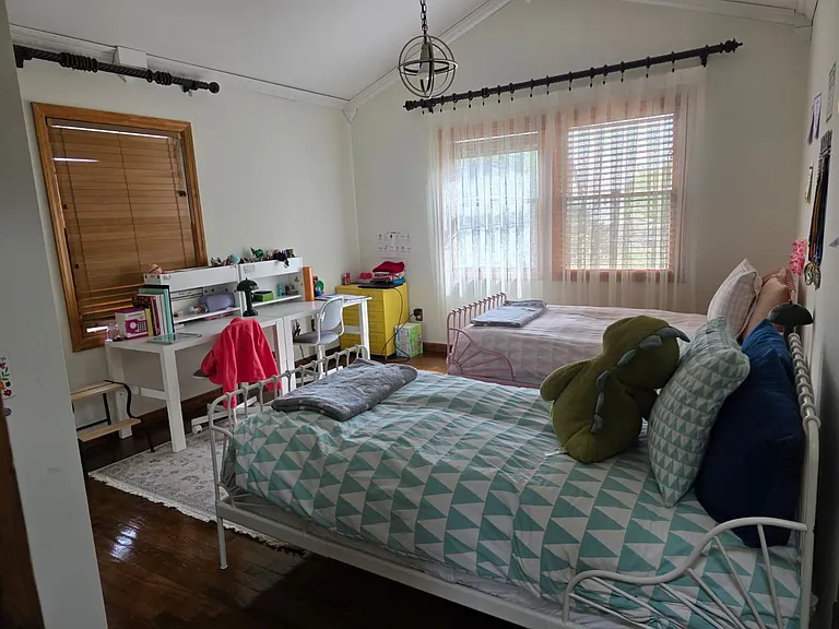 526 Moonachie Ave — Photo 6