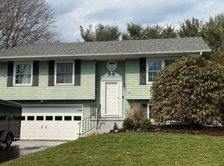 13 Mountview Rd E, Bath, NY 14810