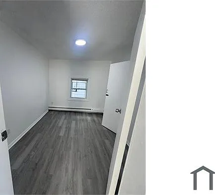 2 bed, $1,995 — Photo 4