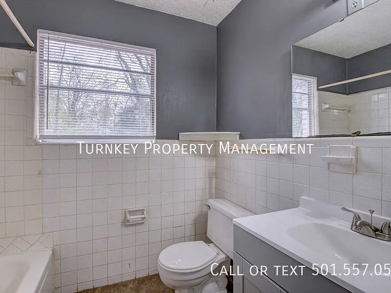 7305 Kentucky Ave #C — Photo 10