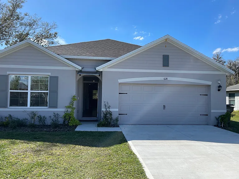 628 Reindeer Dr — Photo 3