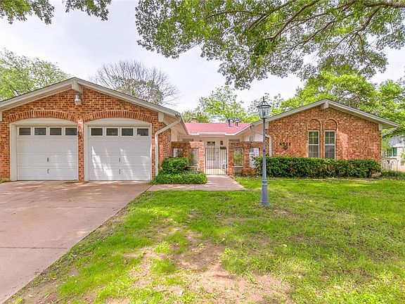 4th image of 6928 Sandalwood Ln