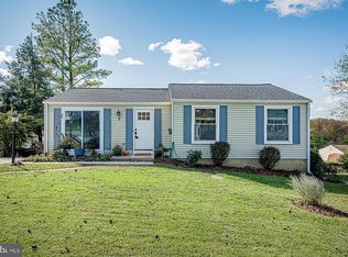 7 Forest Rock Ct, Baltimore, MD 21228