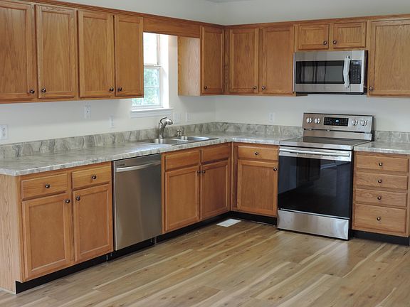 2nd image of 6163 Veronica Dr #582