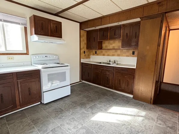 1202 S 12th Ave, Wausau, WI