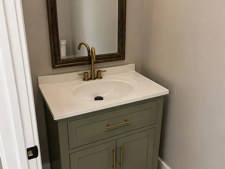 1855 Fleetwood Dr — Photo 9