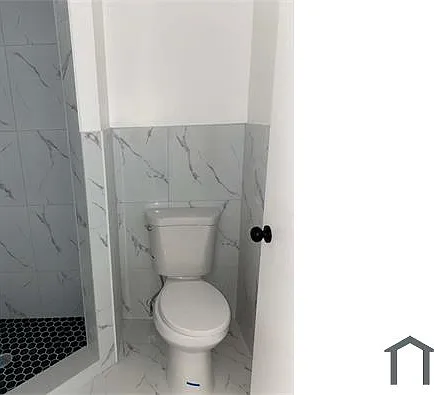 4 bed, $3,500 — Photo 3