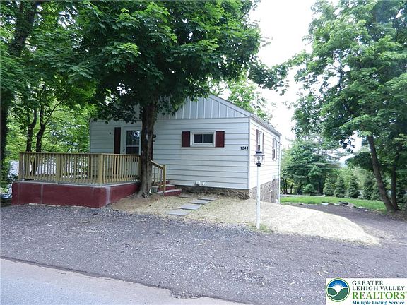 3rd image of 1244 Seidersville Rd
