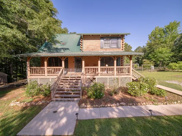 792 B St, Pine Mountain Valley, GA 31823