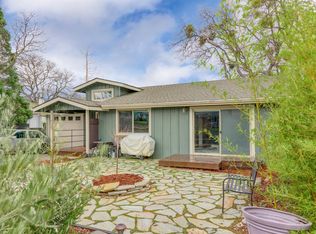 705 Oak Knoll Dr, Ashland, OR 97520