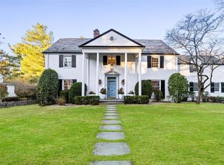 7 Kempster Rd, Scarsdale, NY 10583