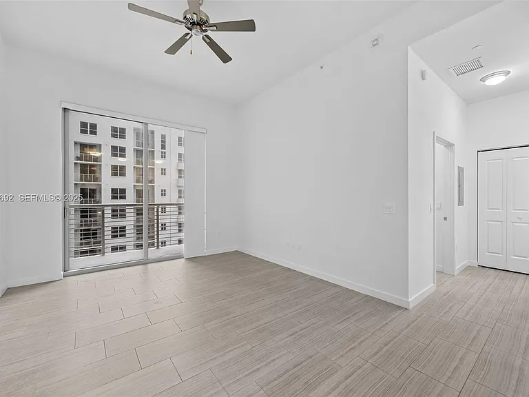 1776 Polk St #1103 — Photo 11